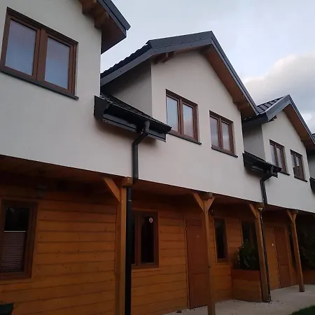 Cztery Pory Roku Jaktstuga *