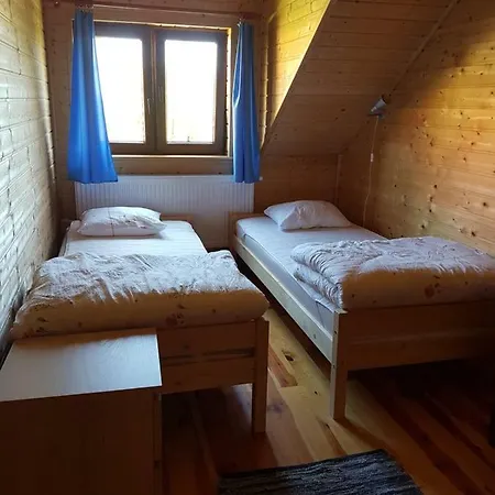 Деревянный коттедж Cztery Pory Roku *