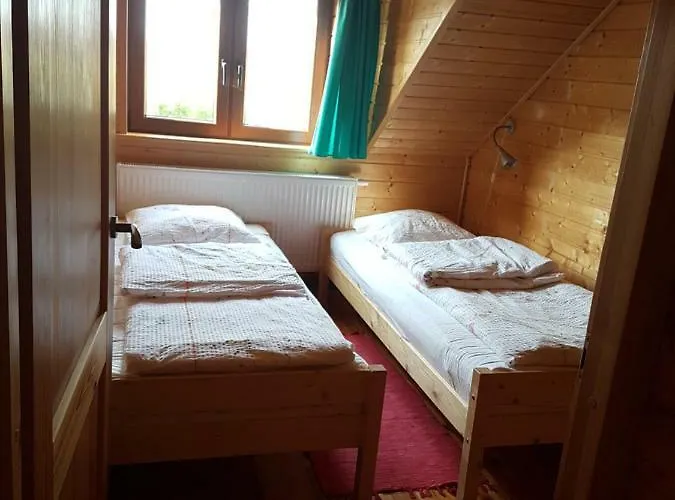 Cztery Pory Roku Jaktstuga Sarbinowo